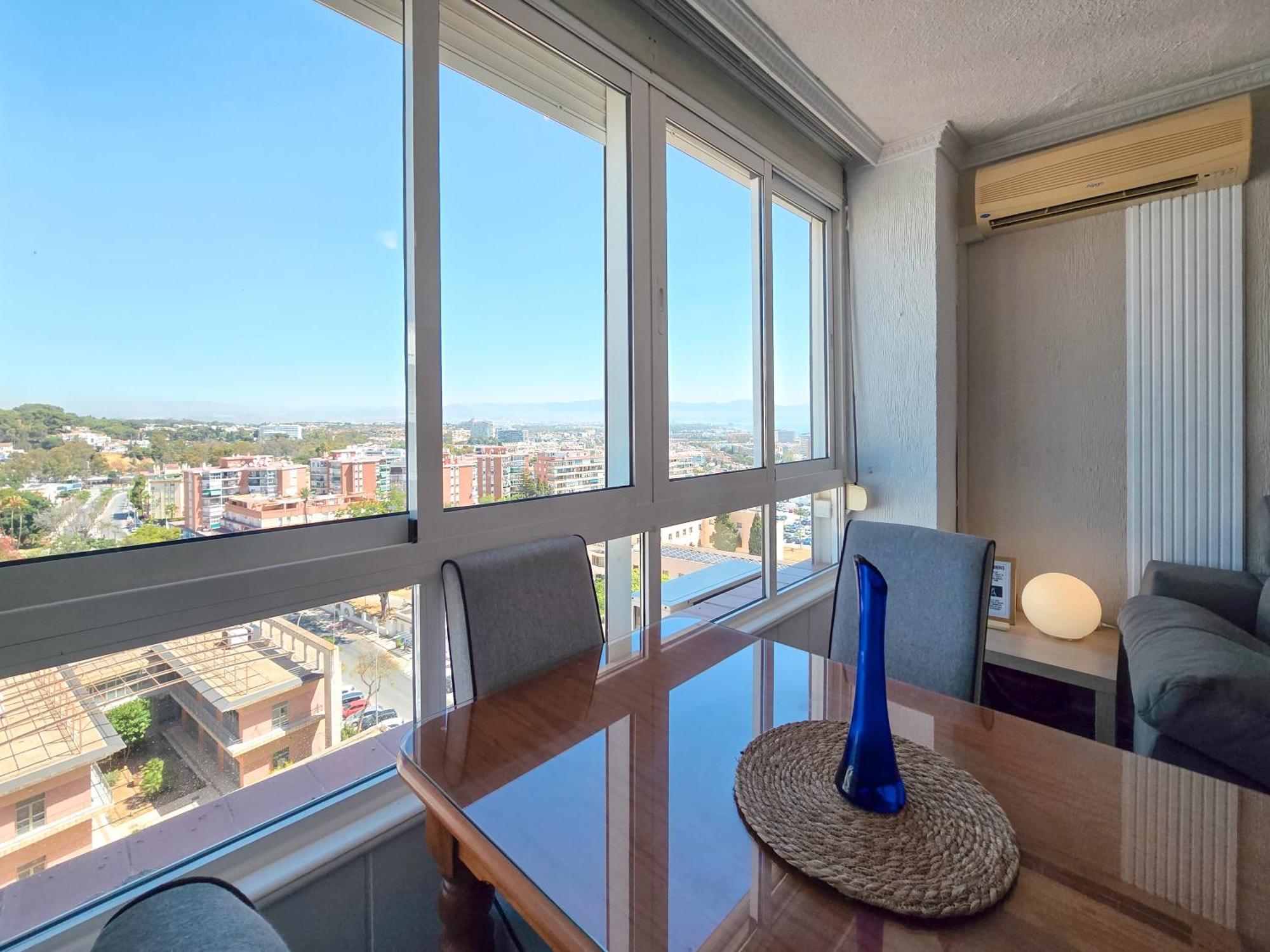 Horizon Estudio With Amazing Views 托雷莫利诺斯 外观 照片